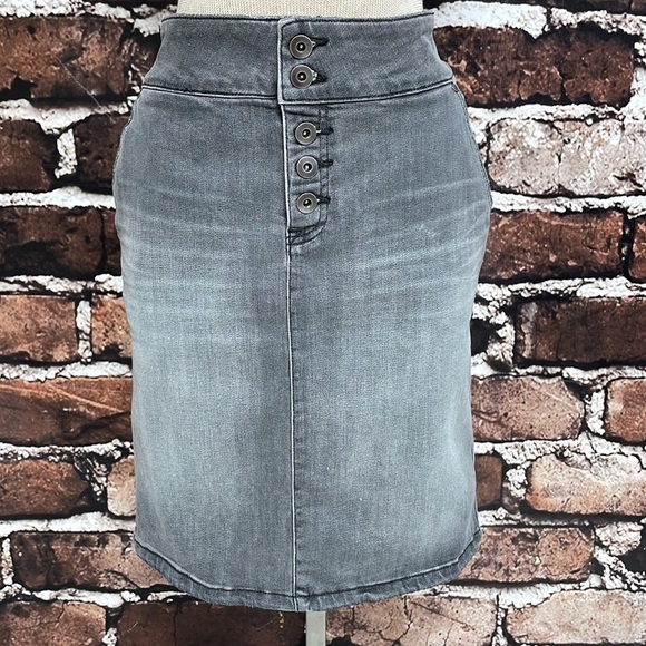 PrAna Jean Skirt Grey Denim Pencil Straight Button Fly Size 2 - Picture 5 of 13